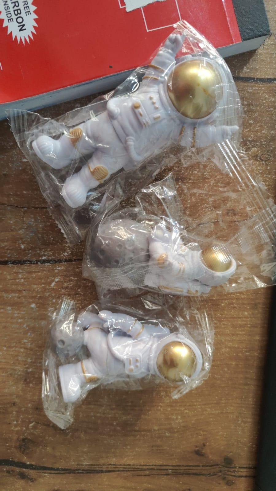 Golden Astronaut Figurine Set (Desktop Décor for Home or Office - Set of 3)